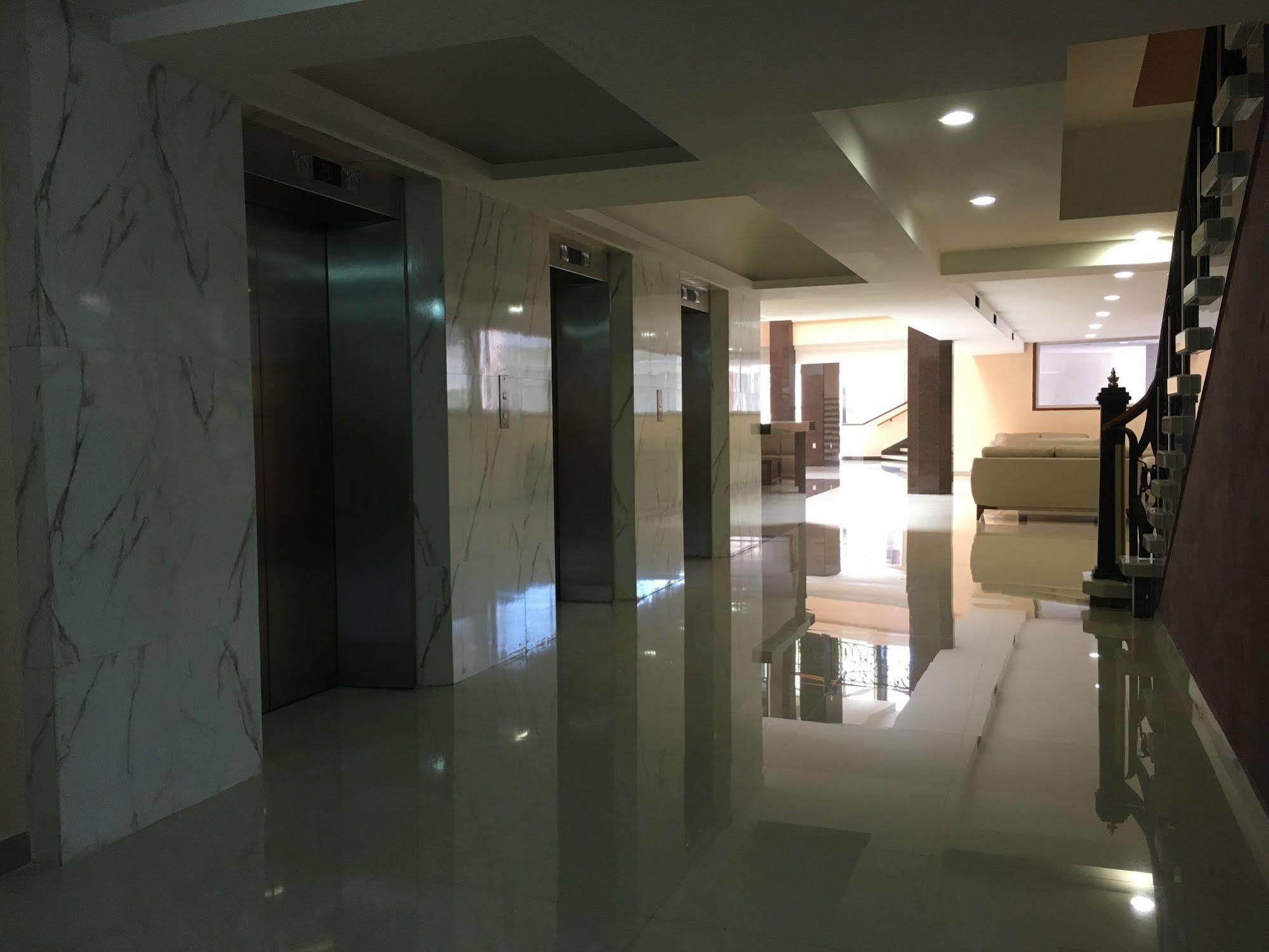 Real Plaza 3* Aguascalientes