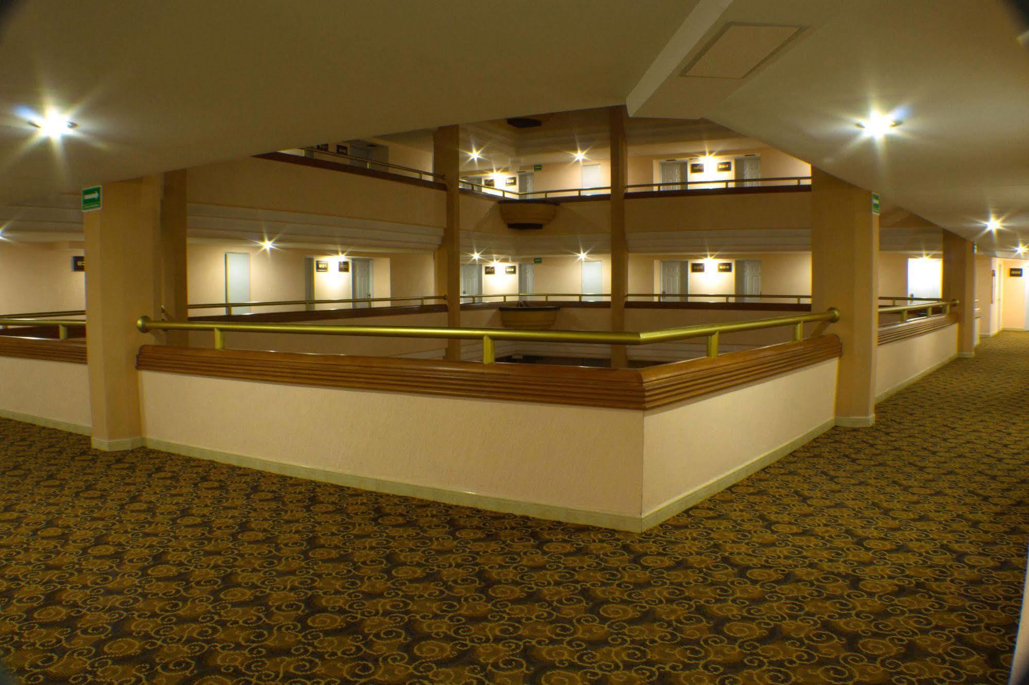 Real Plaza 3* Aguascalientes